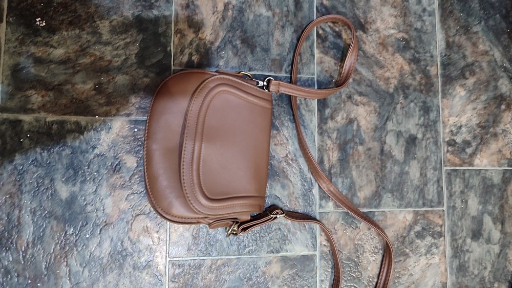 Продам ноые сумки по 1000