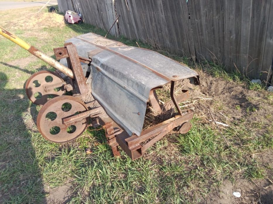 Продам трактор Т40 с комплектом