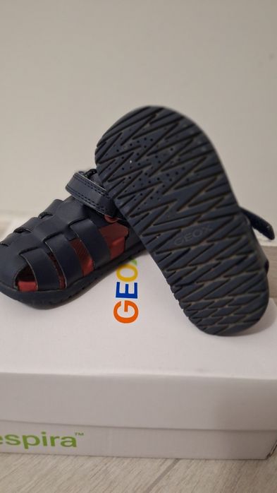 Летни сандали Geox