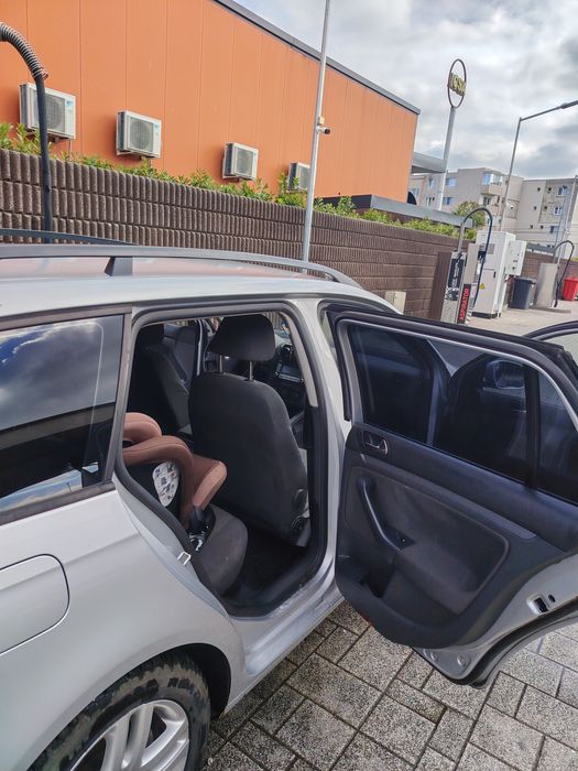 Volkswagen Golf 5 Break – 1.9 TDI – Cutie Automată