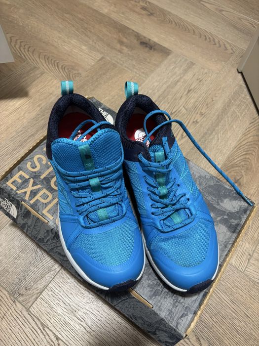 Кроссовки The north face