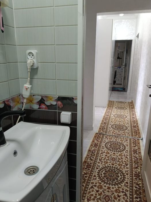 Продам 4-x комнатную квартиру