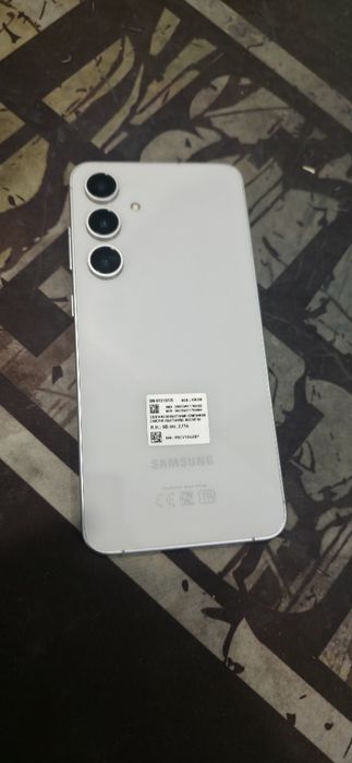 S24 FE 128гб идеал сос