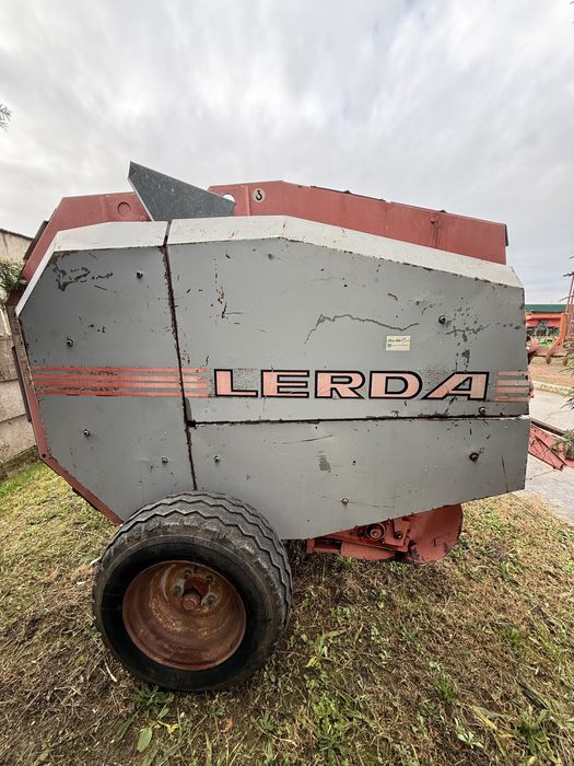 Presa de balotat LERDA 110