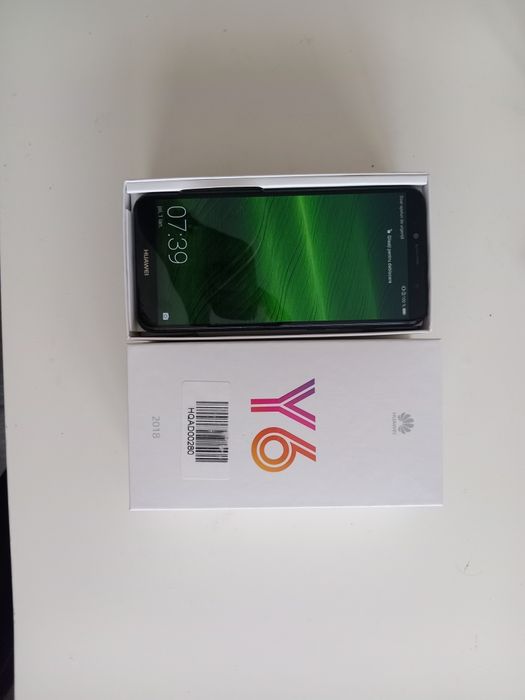 Vând Huawei Y6 2018