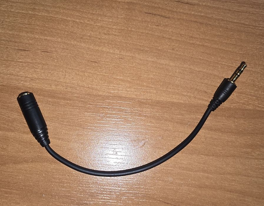 Переходник с 3.5мм разъёма на 2.5 мм разъем