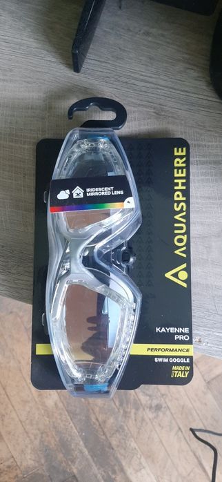 Чисто нови очила за плуванеKAYENNE PRO