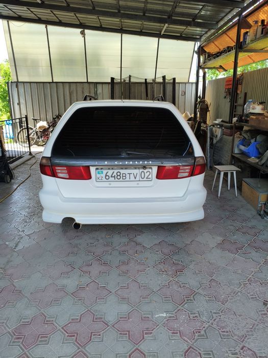 Mitsubishi LEGNUM