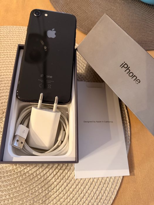 Iphone 8 Black 64Gb