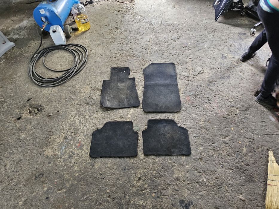 Мокетни стелки бмв е90 bmw e90 e91 stelki оригинални