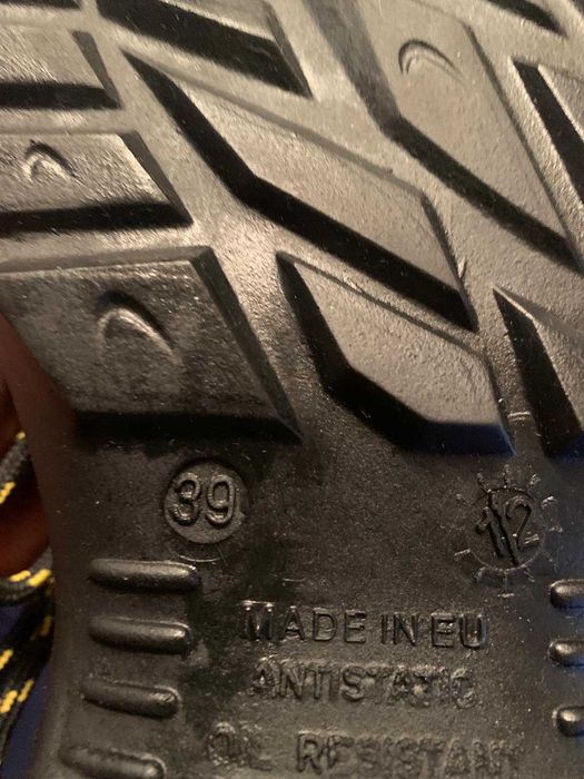 pantofi pentru constructii