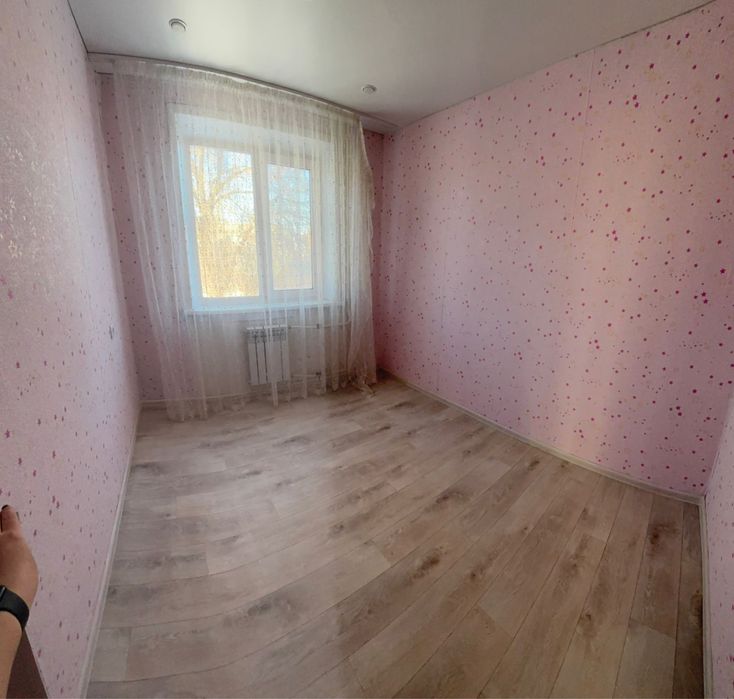 Продается 4 комнатная квартира!