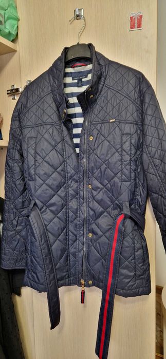 Geaca  Tommy Hilfiger bleumarin, mas. L, sau  42-44