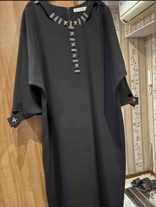 Продам платья недорого