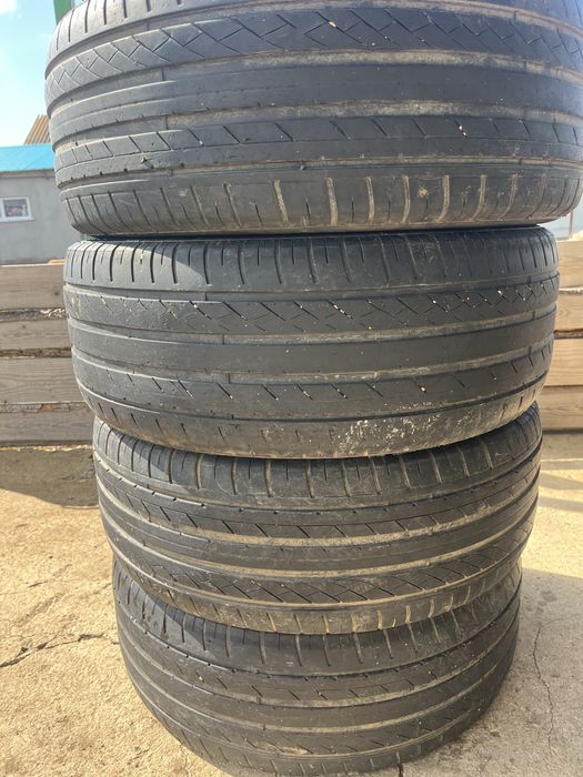 Продам летние шины 225/55 R17