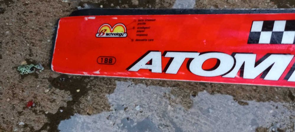Ски Atomic, Salomon