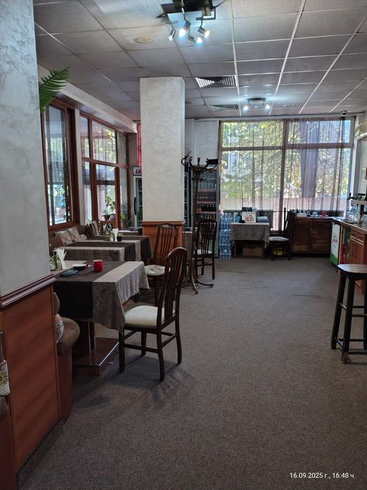 Търговски обект регистриран като ресторант