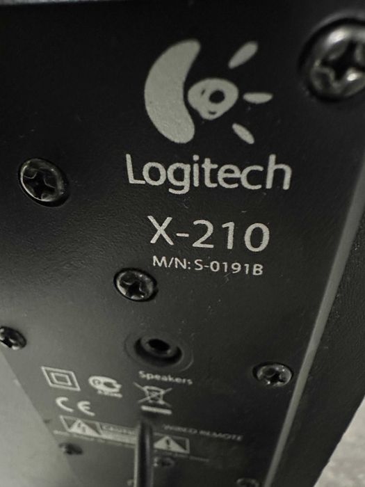 Тонколони , буфер Logitech X-210 2.1 за компютър