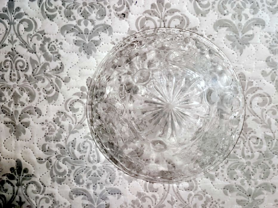 Кристална купа на финландската компания Riihimäen lasi, модел Rypäle