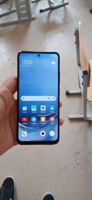 Redmi note 11  xolati:zor  MANZIL:XIIVA XOTIRA:64gb NARX:700 MING SOM