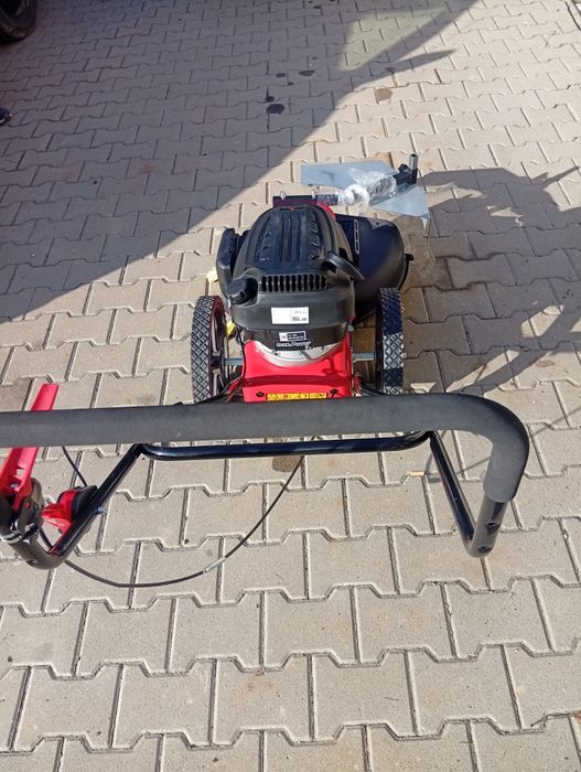 Masina de tuns iarba Cedrus