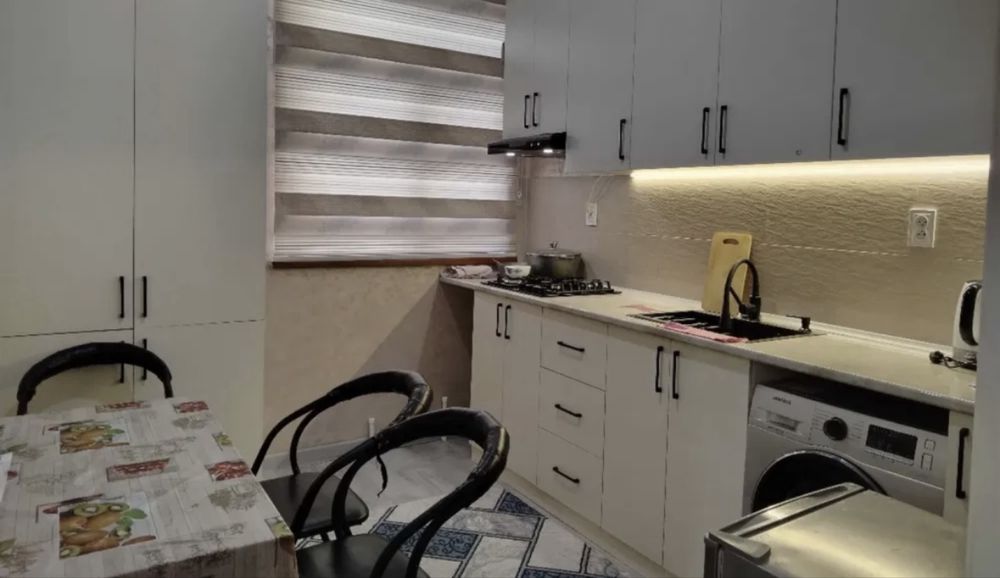 Arenda Qoraqamish 1/2 4xona 600    oilaga йоки Йигитларга Кизларга