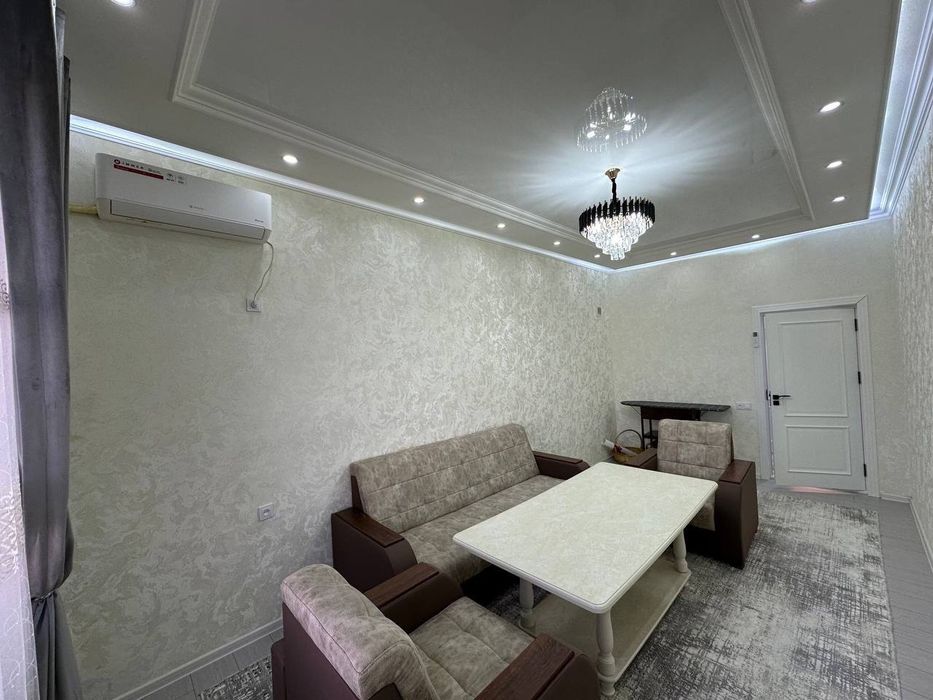 Сдается 2х комнатая Узбикистанский