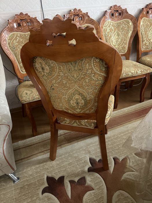 Стулья для гостинной