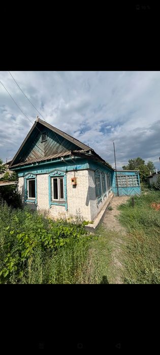 Продам не большой домик около больницы