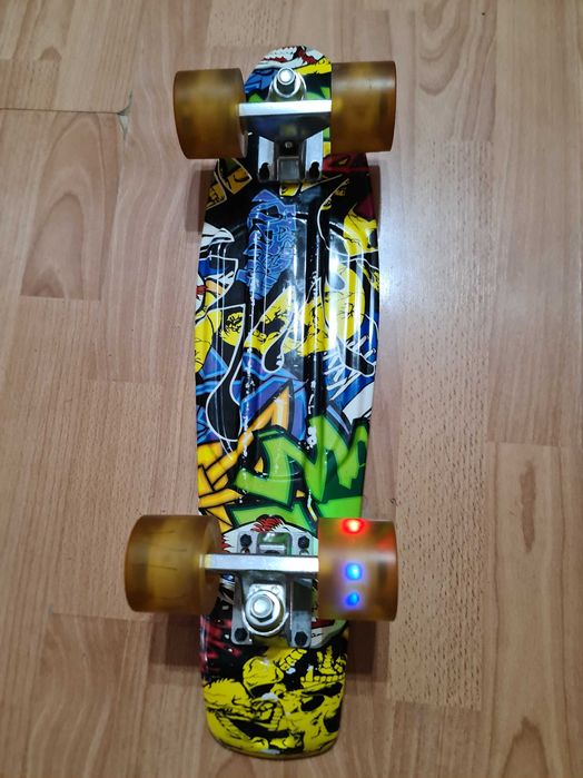 Продам скейт Joker