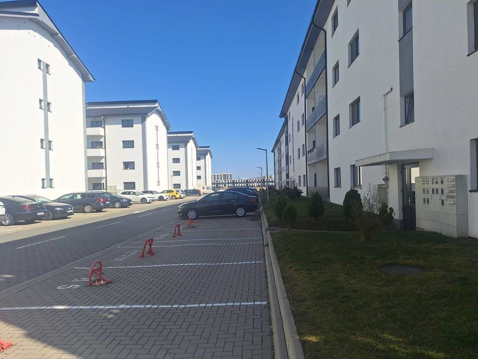 2 Camere Decomandat - langa cofetaria Mandra si Kaufland Arhitecților