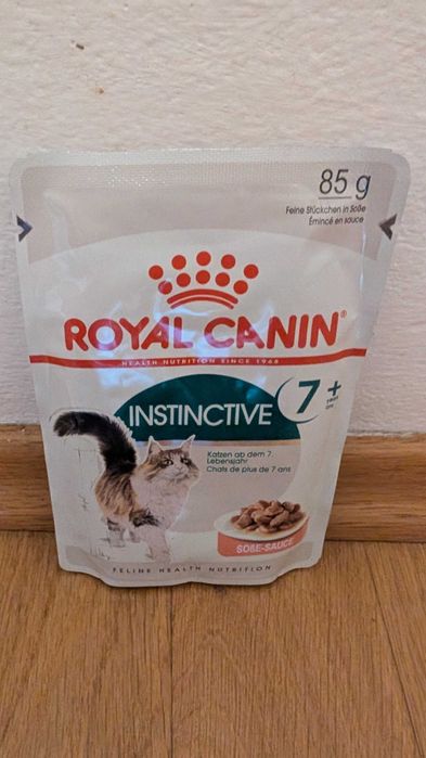 Hrană umedă completă pentru pisici adulte castrate: Instinctive 7+