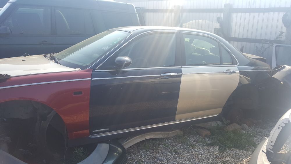 Dezmembrez Land rover Freelander discovery td4 200 45 75 diesel 2.0