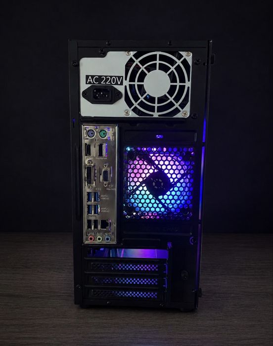 Pc - Aqirys  Ca Nou
