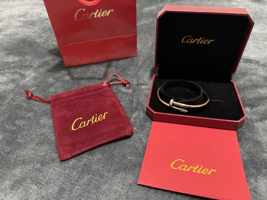 Brățară de tip Cartier