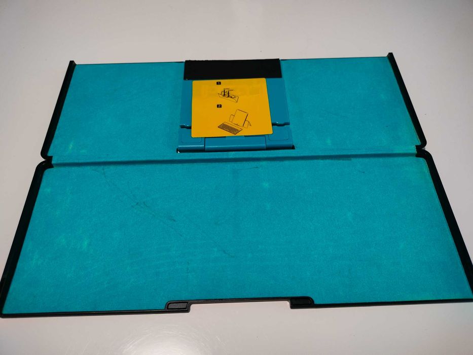 Logitech Tablet Keyboard For iPad, безжична