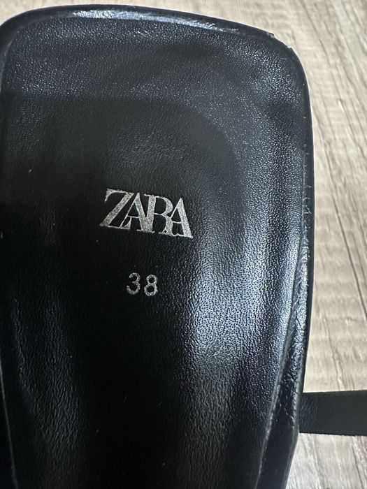 Босоножки zara рр 38