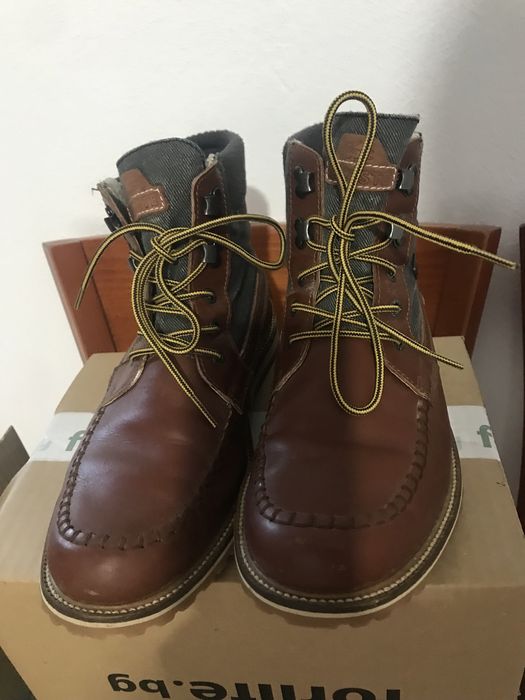 La Coste , номер 41,5,стелка 26,5 символична  цена 45лв