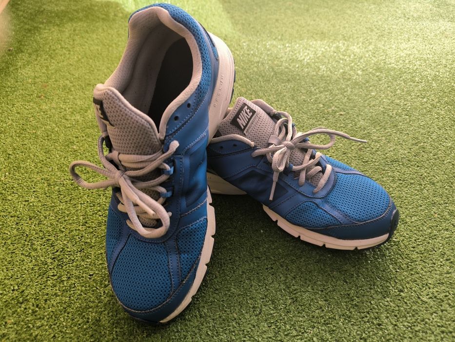 Маратонки Nike, 45 номер