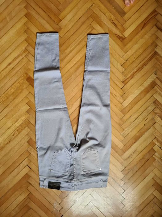 pantaloni de blugi dama