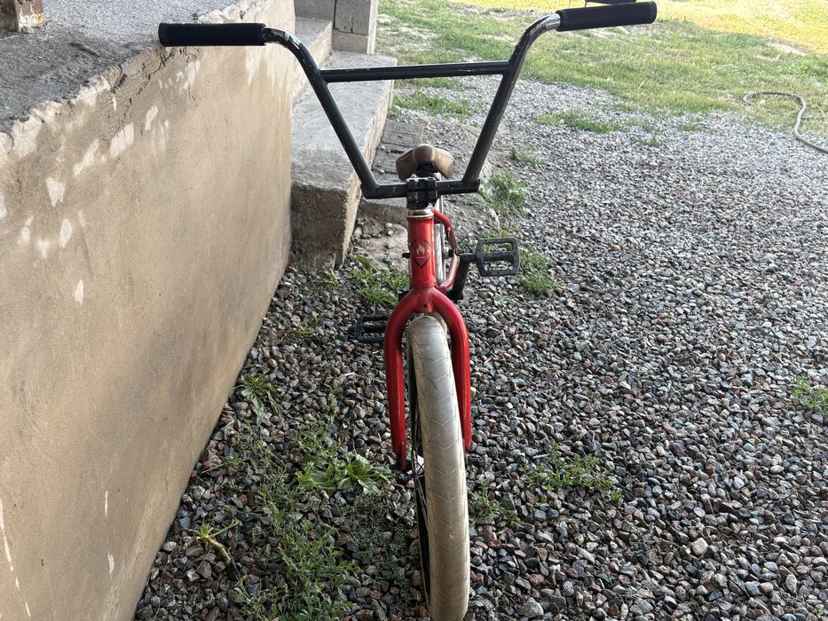 Продаю Bmx велосипед.