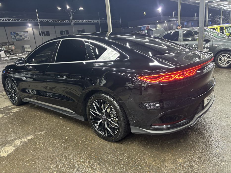 Byd Han 42.5 тыс пробег емкость 100% електро