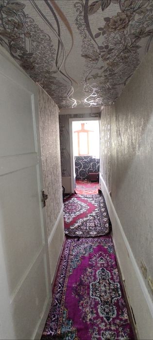 Uchtepa tumanida 2 xonali kvartira sotiladi