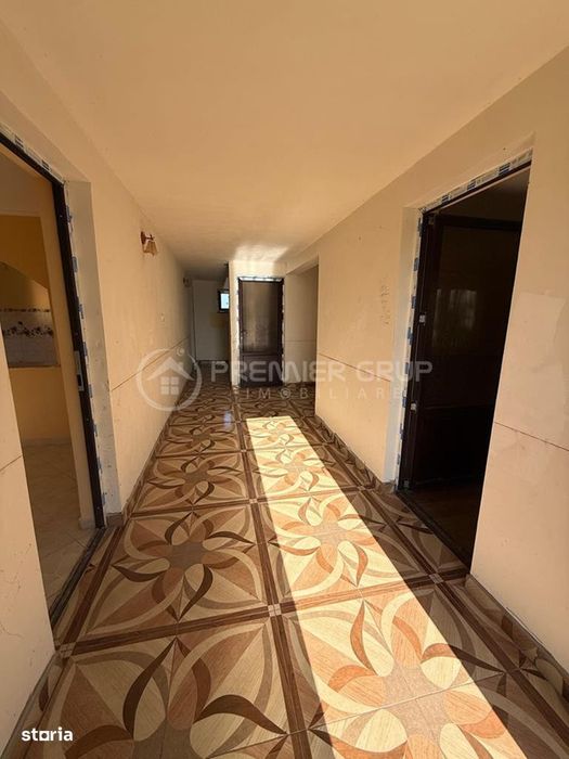 Casă 5 camere, Hadambu, 181mp