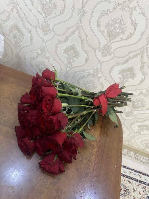 Продам букет 31 роза