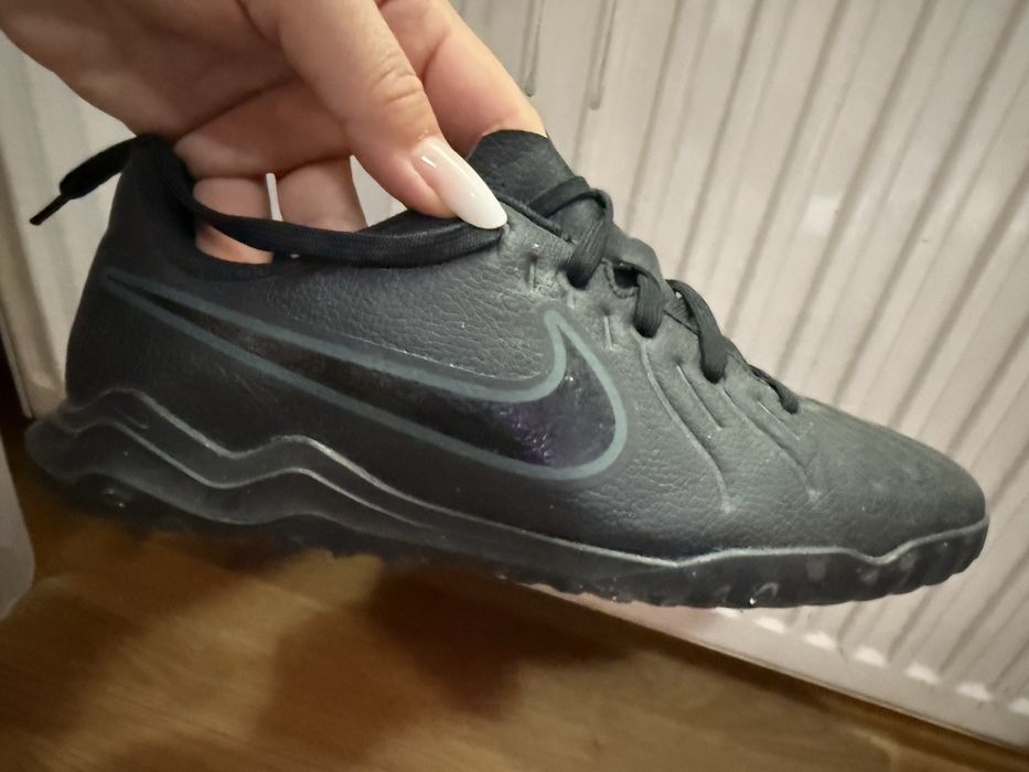 Nike Tiempo adidasi crampoane