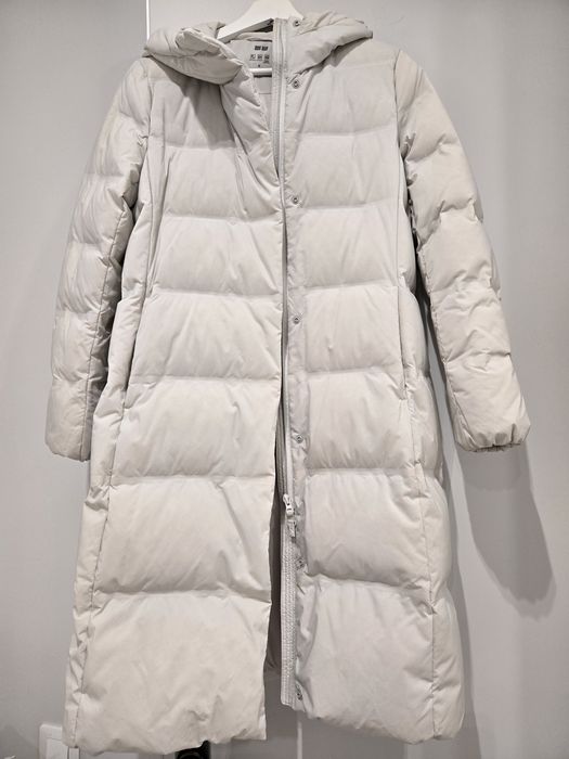 Продам пуховик Юникло