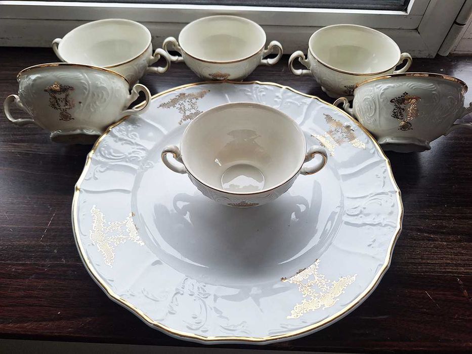 Порцеланов сервиз Bernadotte Чехословакия позлатен кант