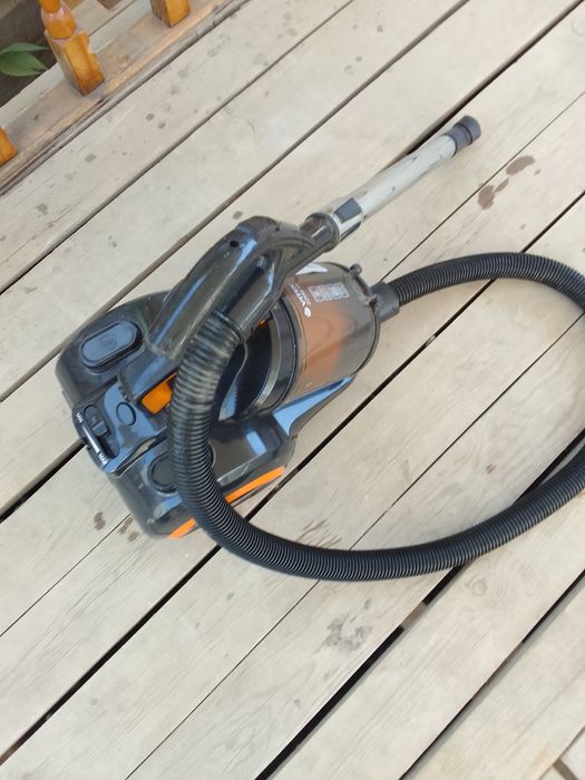 Продоется пылесос и казан