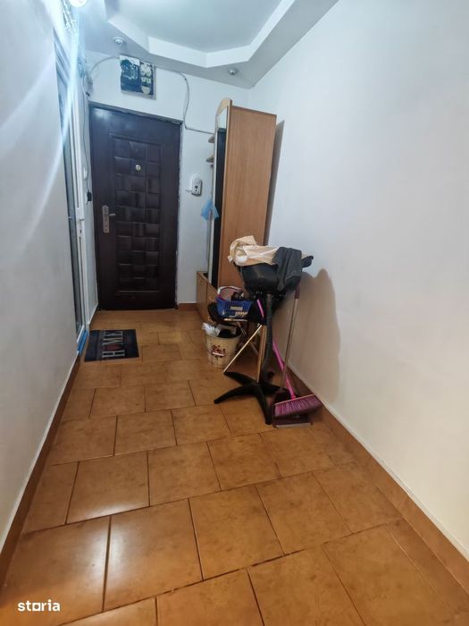 De Vanzare GARSONIERA Tudor Vladimirescu bloc 1990